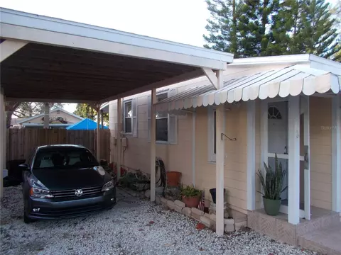 4158 County Road 16, Saint Petersburg, FL 33709