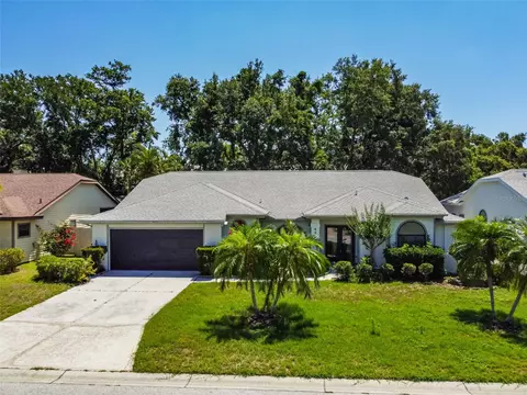 8405 Palm Lakes Ct, Sarasota, FL 34243