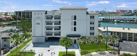 211 Dolphin Pt #502, Clearwater Beach, FL 33767