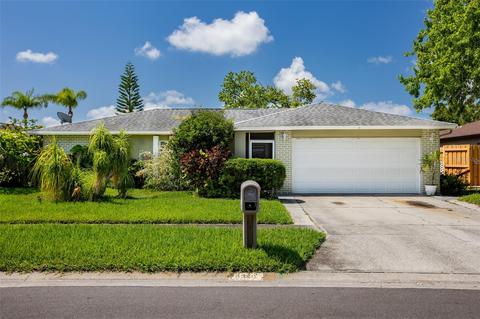 8370 125th Pl, Largo, FL 33773