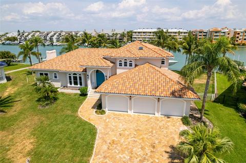 500 Madrid Dr, Tierra Verde, FL 33715