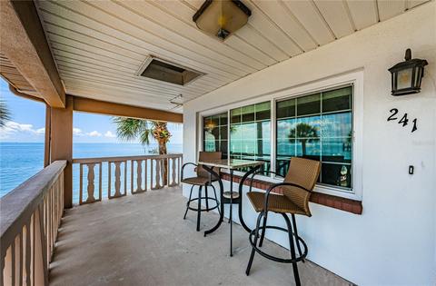 650 Pinellas Point Dr S #241, Saint Petersburg, FL 33705
