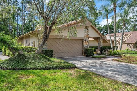 3079 Bolt Dr, Palm Harbor, FL 34685