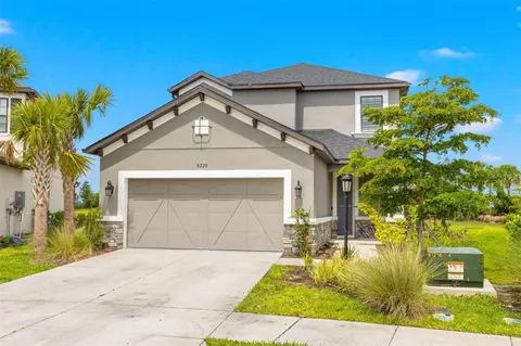 8228 Shooting Star Rd, Sarasota, FL 34241