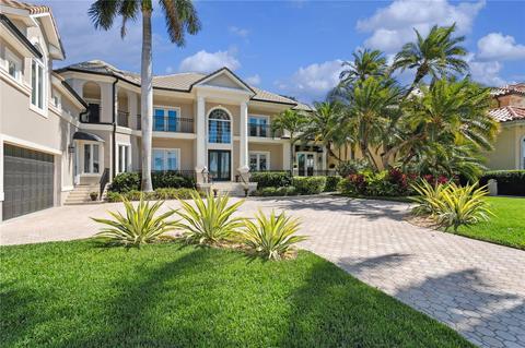 150 Brightwaters Blvd NE, Saint Petersburg, FL 33704