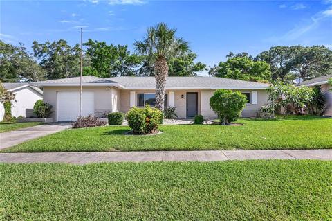 2569 10th Ave SW, Largo, FL 33770