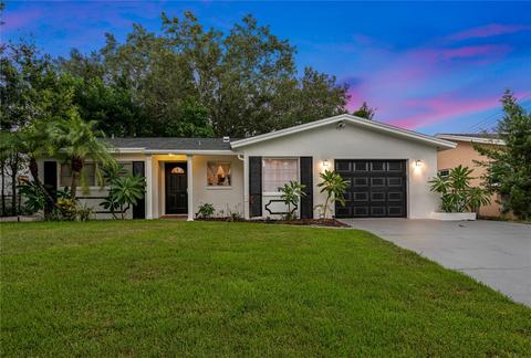 404 David Ct, Palm Harbor, FL 34684