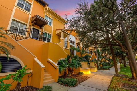 100 4th Ave S #322, Saint Petersburg, FL 33701