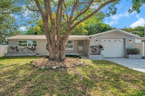 3401 Chickadee Dr, Holiday, FL 34690