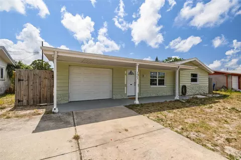 3423 Devonshire Dr, Holiday, FL 34691