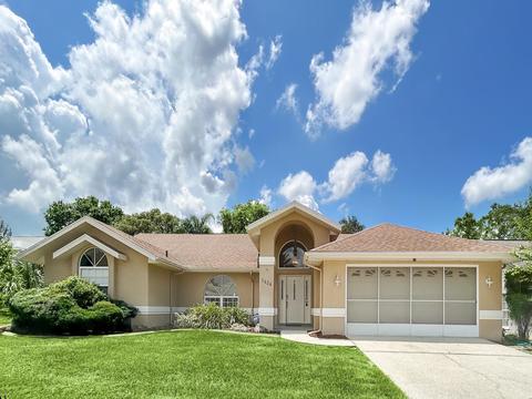 1424 Overland Dr, Spring Hill, FL 34608
