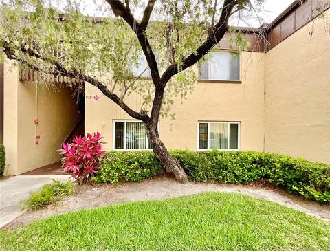 625 N Keene Rd #T-6, Clearwater, FL 33755