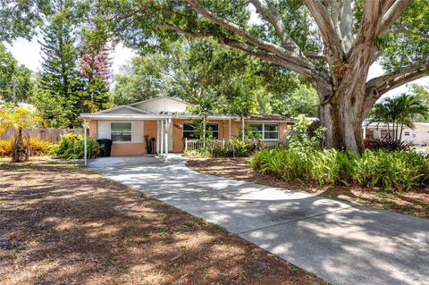 5627 Harding Blvd NE, Saint Petersburg, FL 33703