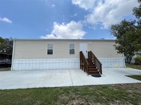 806 Elkan Dr, Tarpon Springs, FL 34689