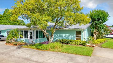 2742 Sherbrooke Ln #B, Palm Harbor, FL 34684