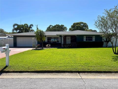 1368 Woodcrest Ave, Clearwater, FL 33756