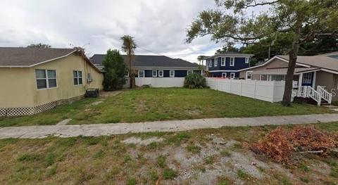 329 25th St S, Saint Petersburg, FL 33712