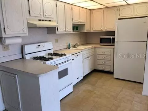 5990 Terrace Park Dr N #308, Saint Petersburg, FL 33709