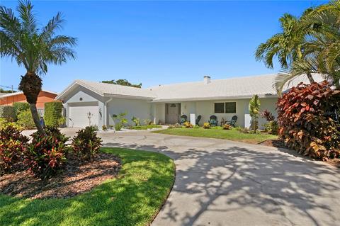 5920 Bahama Way N, Saint Pete Beach, FL 33706