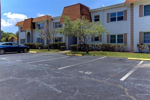 235 S Mcmullen Booth Rd #48, Clearwater, FL 33759