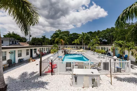 779 9th Ave N, Saint Petersburg, FL 33701