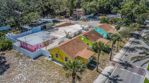 714 15th Ave NW, Largo, FL 33770