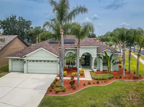 1297 Jasmine Lake Dr, Tarpon Springs, FL 34689