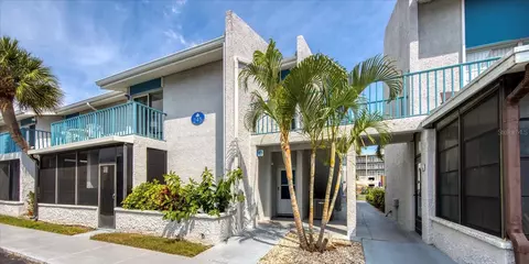 245 Medallion Blvd #F, Madeira Beach, FL 33708