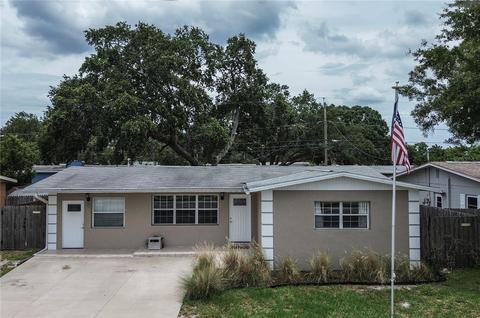 8431 74th Ave N, Seminole, FL 33777