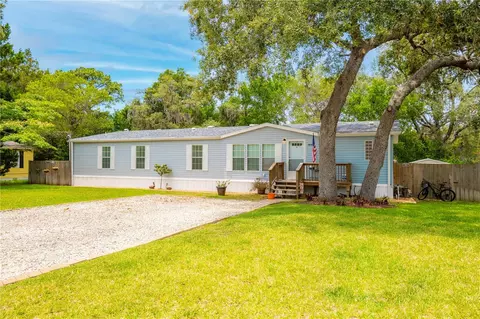 7041 Eisenhower St, Weeki Wachee, FL 34613