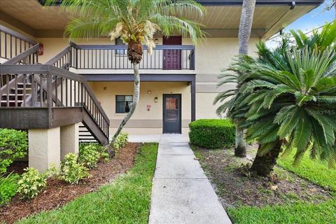 2669 Sabal Springs Cir #R-106, Clearwater, FL 33761