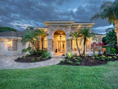 2762 Meadowview Ct, Tarpon Springs, FL 34688
