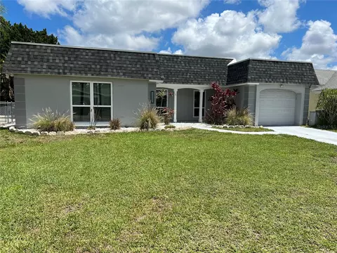 3919 Sail Dr, New Port Richey, FL 34652