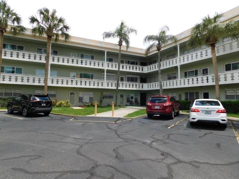 2401 Ecuadorian Way #49, Clearwater, FL 33763