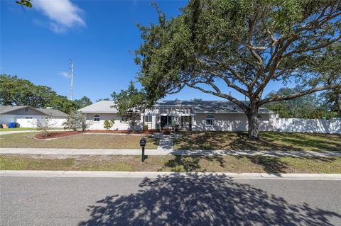 1922 Marla Ct, Dunedin, FL 34698