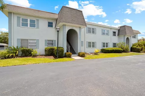 231 S Mcmullen Booth Rd #55, Clearwater, FL 33759