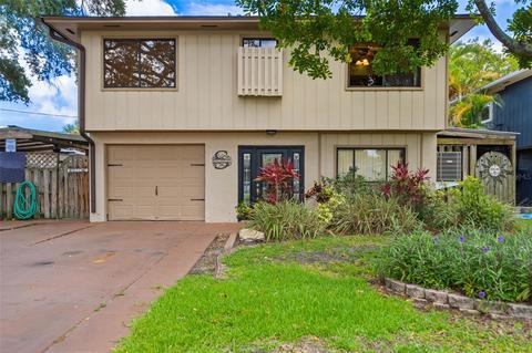 1870 Shore Acres Blvd NE, Saint Petersburg, FL 33703