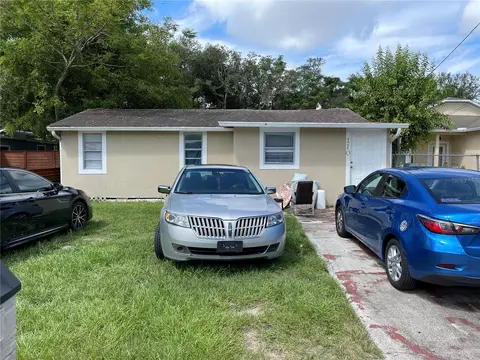 110 N Observatory Dr, Orlando, FL 32835