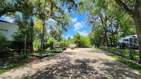 412 Longhorn Dr, River Ranch, FL 33867