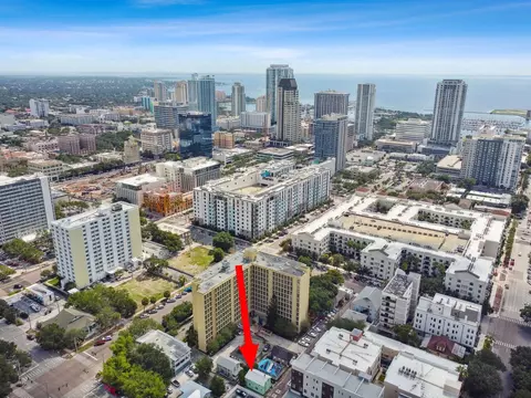 6 Rhoda Ct S, Saint Petersburg, FL 33701