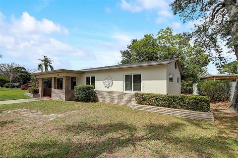 420 Kingston St S, Saint Petersburg, FL 33711