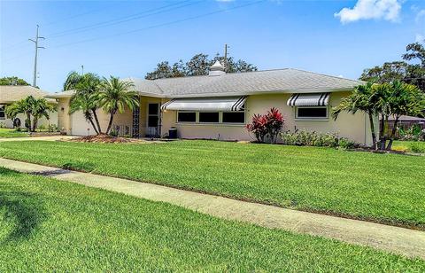 1706 Starlight Dr, Clearwater, FL 33755