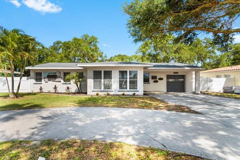 1614 Indian Rocks Rd, Belleair, FL 33756