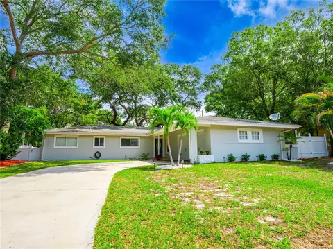 1554 Linwood Dr, Clearwater, FL 33755