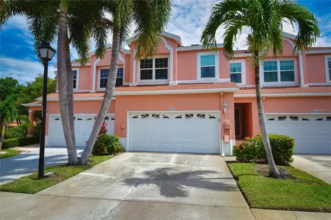 14567 El Paseo Dr, Seminole, FL 33776