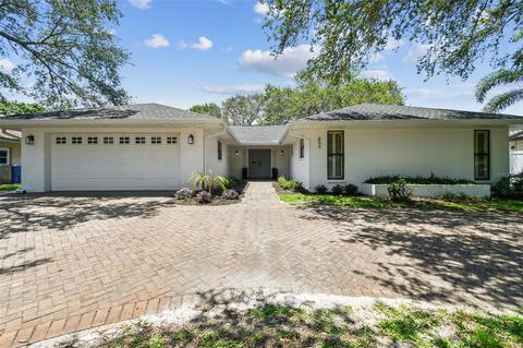653 Riviera Bay Dr NE, Saint Petersburg, FL 33702