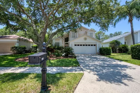 1686 Bayhill Dr, Oldsmar, FL 34677