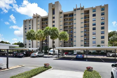 2620 Cove Cay Dr #401, Clearwater, FL 33760