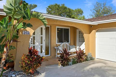 365 S Tessier Dr, Saint Pete Beach, FL 33706