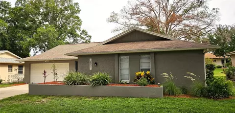 2851 Thistle Ct N, Palm Harbor, FL 34684